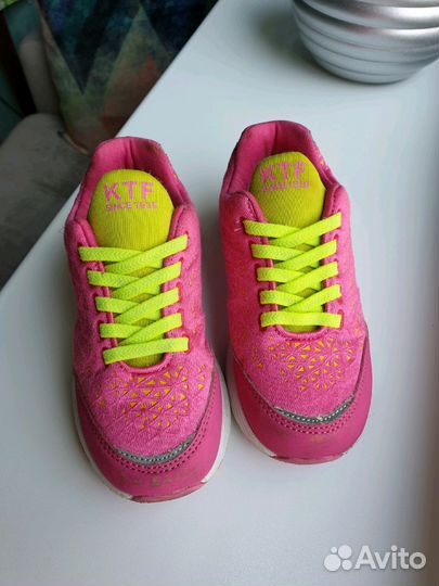 Кроссовки Котофей 27 р-р