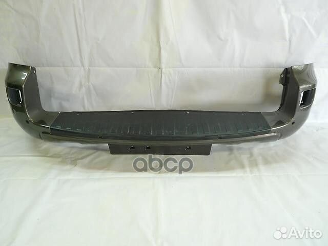 Бампер задний Toyota RAV4 (XA30) 05-13 / Vanguard