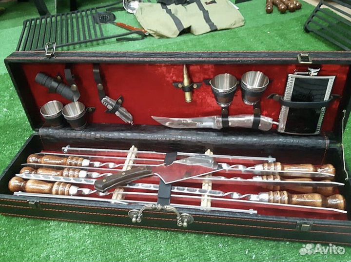 Набор чемодан (шампура, мангал и др.)