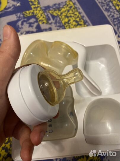 Продам молокоотсос Philips Avent