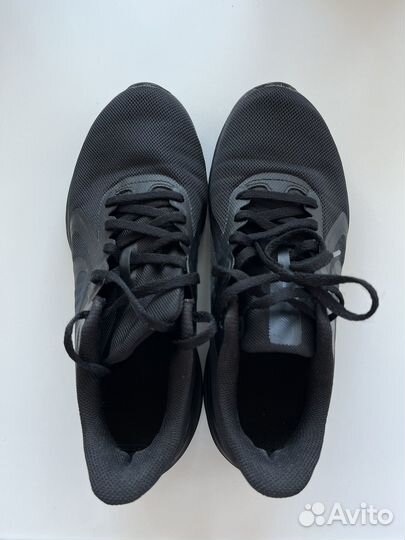 Кроссовки женские nike