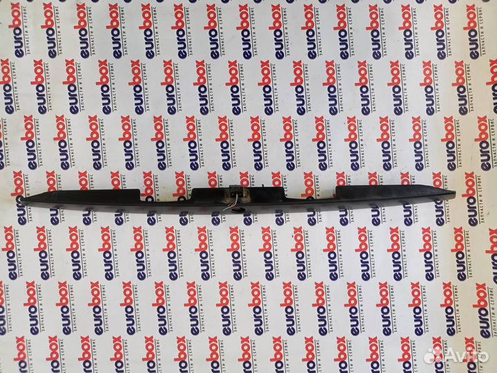 Накладка крышки багажника Nissan Almera (G15) 201