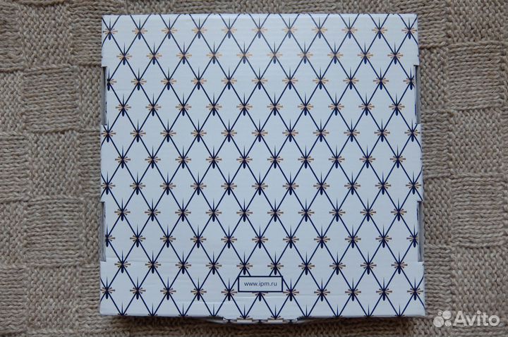 Тарелка фарфоровая настенная ифз 