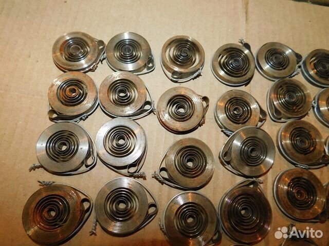 Заводные пружины к механическим часам СССР