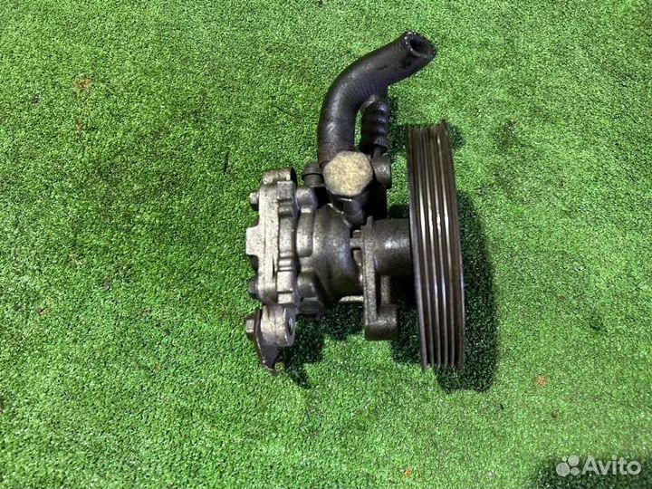 Насос гидроусилителя руля Mitsubishi Lancer CS