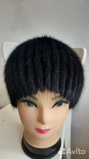 Шапка для девочки новая