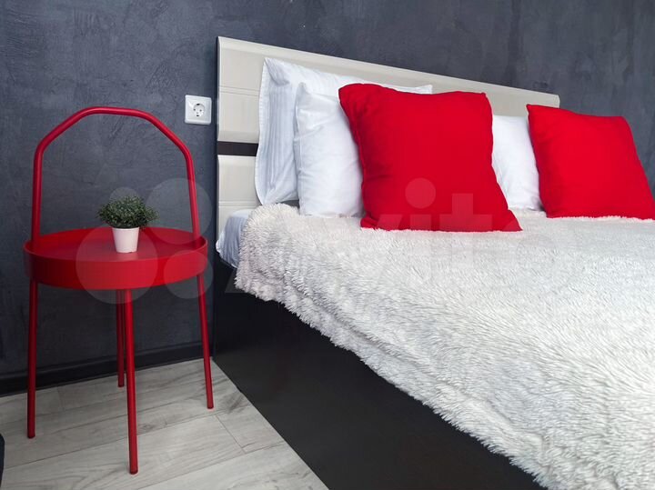 1-к. квартира, 43 м², 4/17 эт.