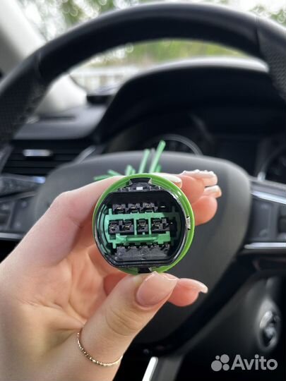 Ответная часть разъема для фары Hyundai Kia