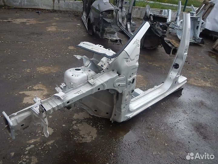 Лонжерон передний левый Ford Focus/Focus RS/Focus ST