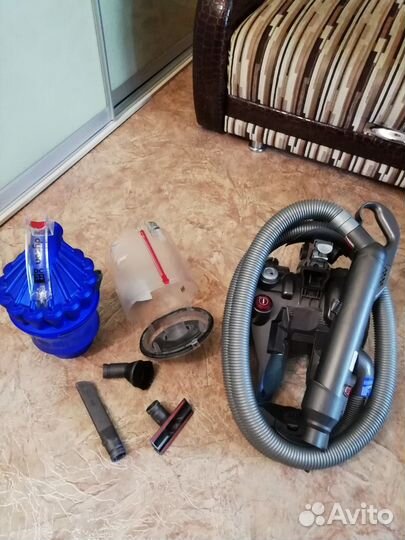 Пылесос dyson