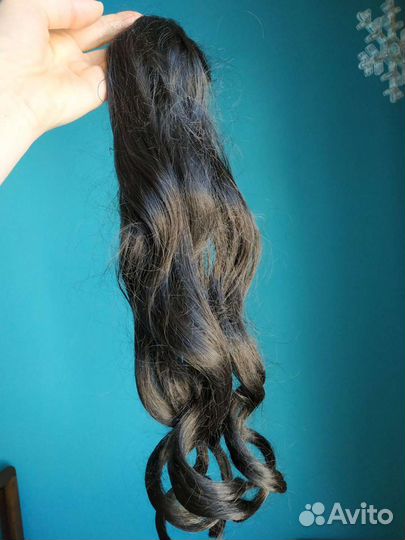 Пряди на заколках