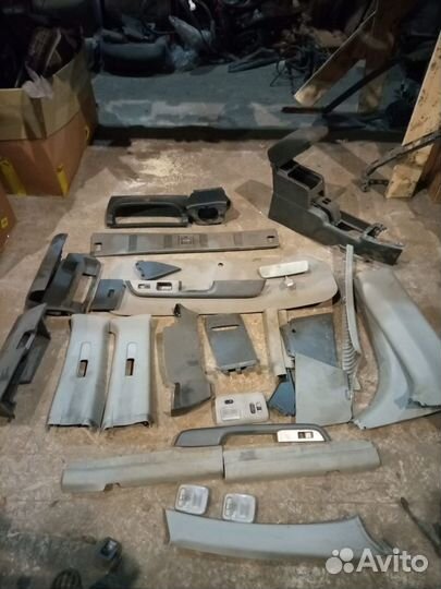 Пластик салона Nissan X-trail