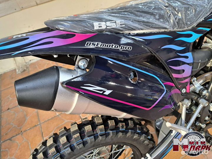 Мотоцикл BSE Z1
