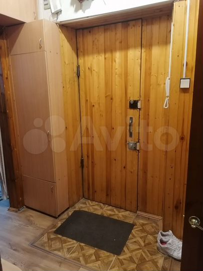 3-к. квартира, 70 м², 2/6 эт.