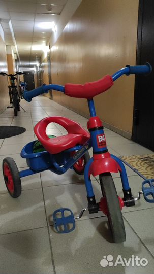 Детский трехколесный велосипед бу