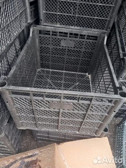 Пластиковые ящики б/у