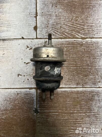 Подушка двс Lexus Ls600Hl UVF46 2urfse 2008