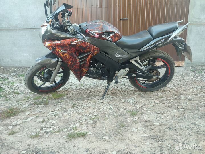 Racer skyway 250