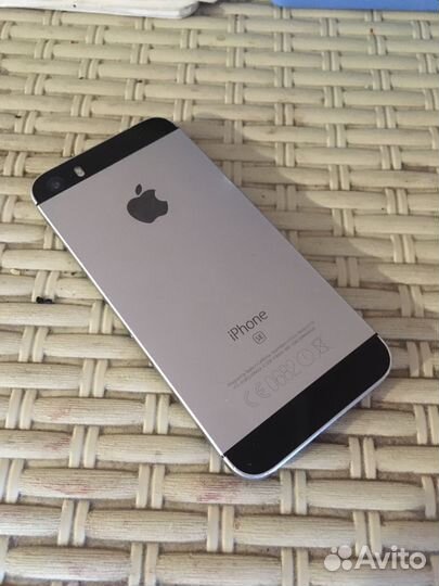 iPhone se 32gb