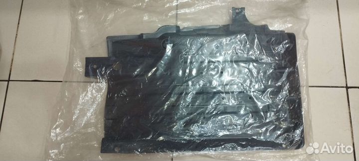 Защита днища задняя правая Hyundai/KIA