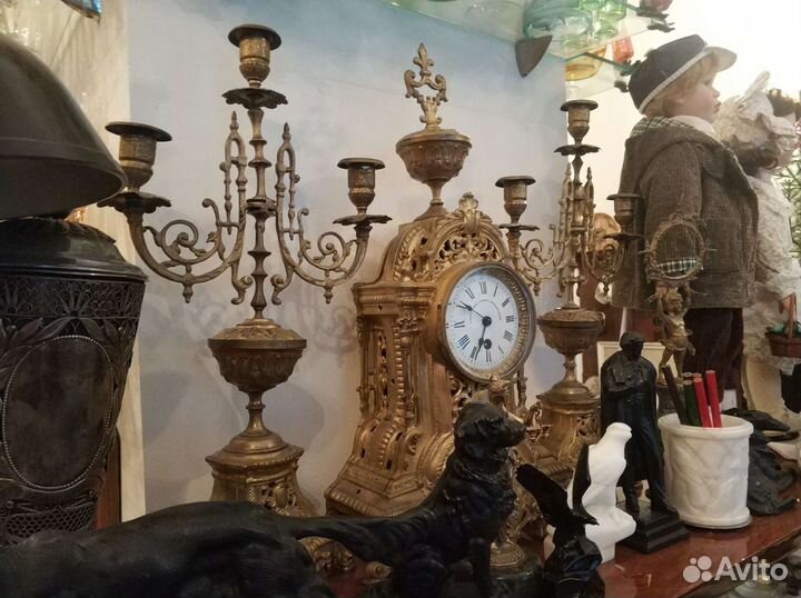 Часы каминные и канделябры бронза антик