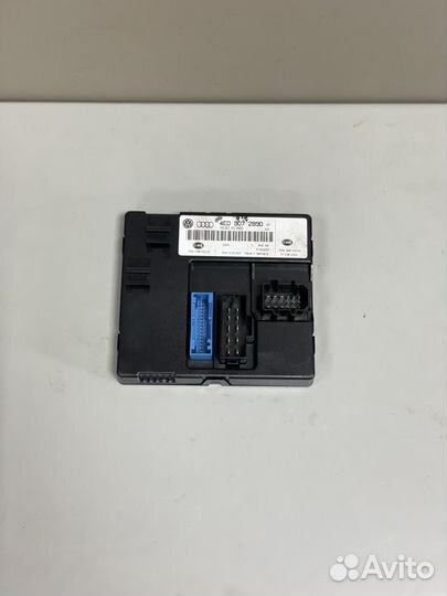 Блок комфорта Ауди А8 4Е Д3 4E0907289D