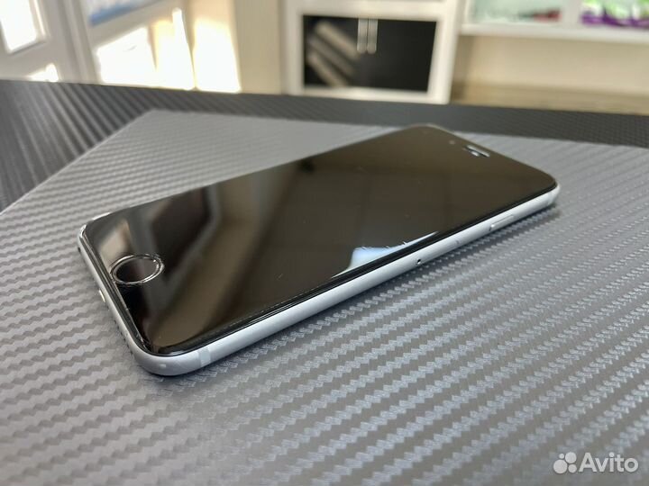 Телефон iPhone 6s 128 gb