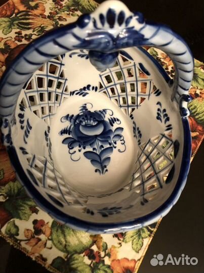 Конфетница «корзинка» Гжель