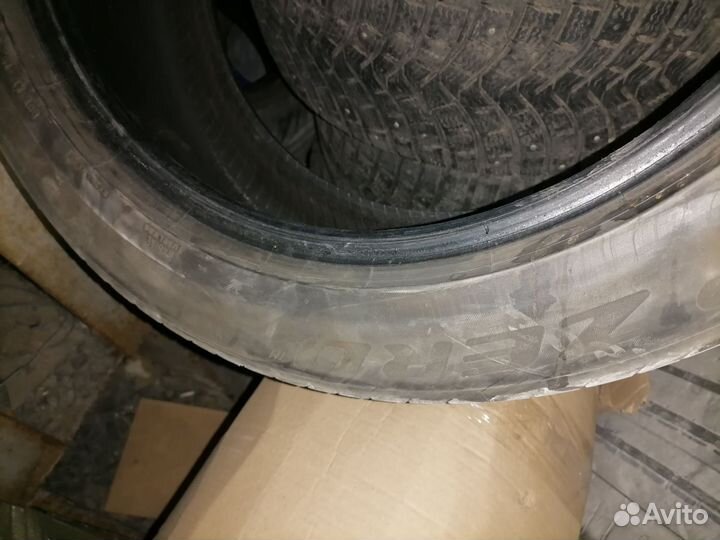 Pirelli P Zero 305/40 R20