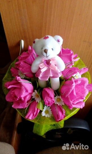 Букет с игрушкой и конфетами