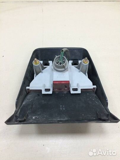 Дополнительный стоп сигнал Mitsubishi Lancer