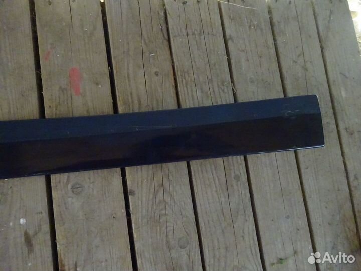 Молдинг двери задней правой Volkswagen Transporter