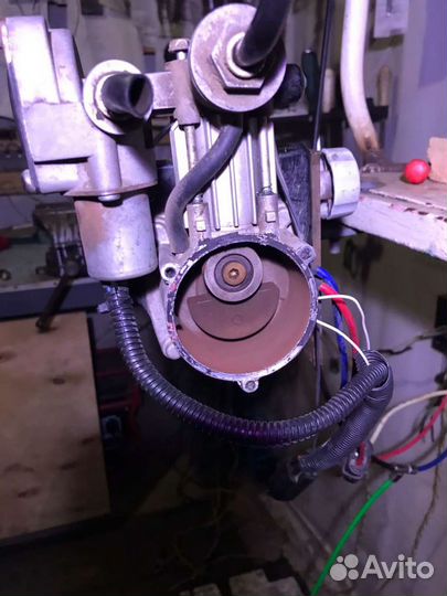 Компрессор пневмоподвески хитачи амк Ленд Ровер