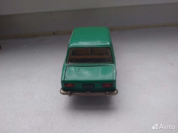 Советская моделька ваз 2101