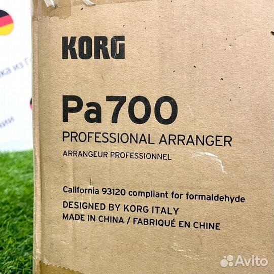 Синтезатор Korg PA-700