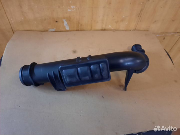 Патрубок интеркулера Пежо Эксперт 2007-2016 2.0 HD