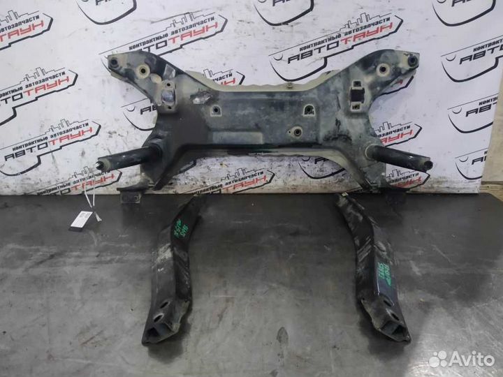 Балка Двигатель подрамник mitsubishi outlander GF2