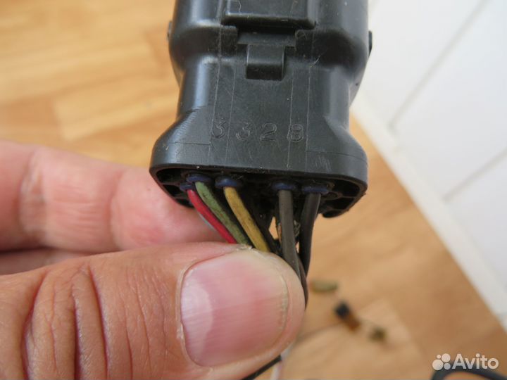 Датчик спидометра/скорости subaru 24030AA100