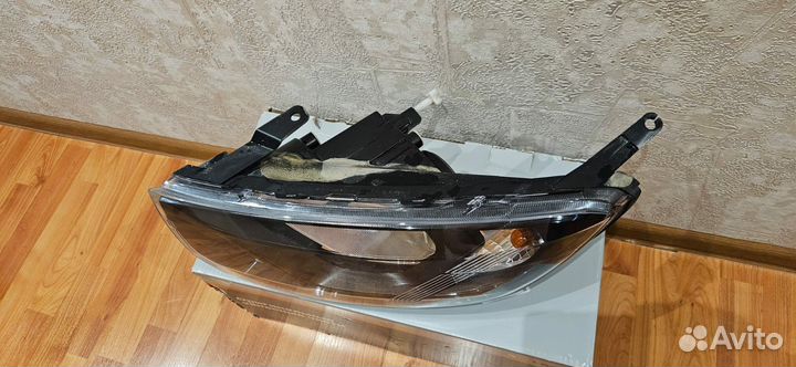 Фара левая Лада Гранта FL