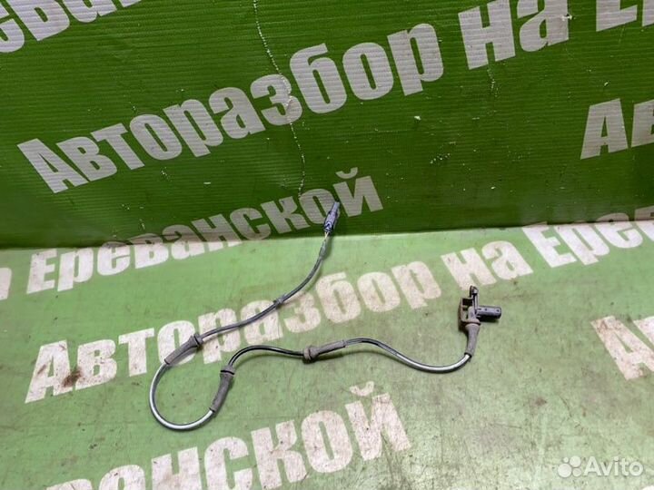 Датчик ABS передний левый Infiniti G35 V35 VQ35DE