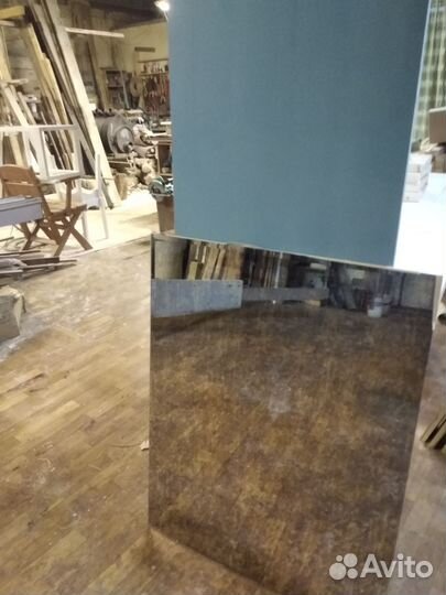 Зеркало настенное