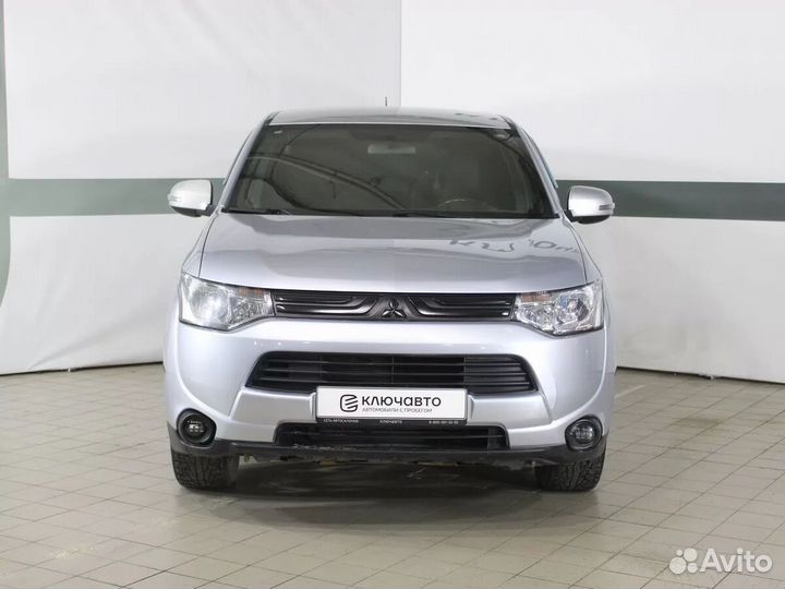 Mitsubishi Outlander 2.0 CVT, 2012, 143 100 км