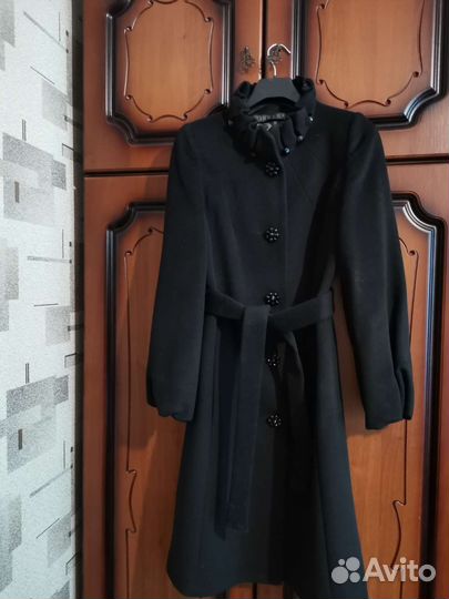Пальто женское 44-46 черное