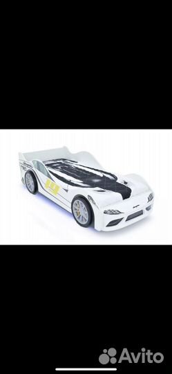 Детская кроватка машинка