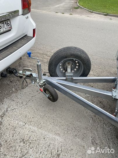 Автомобильный прицеп