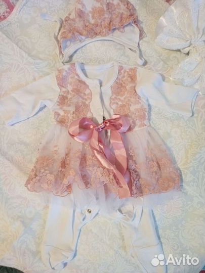 Платье на выписку для девочки