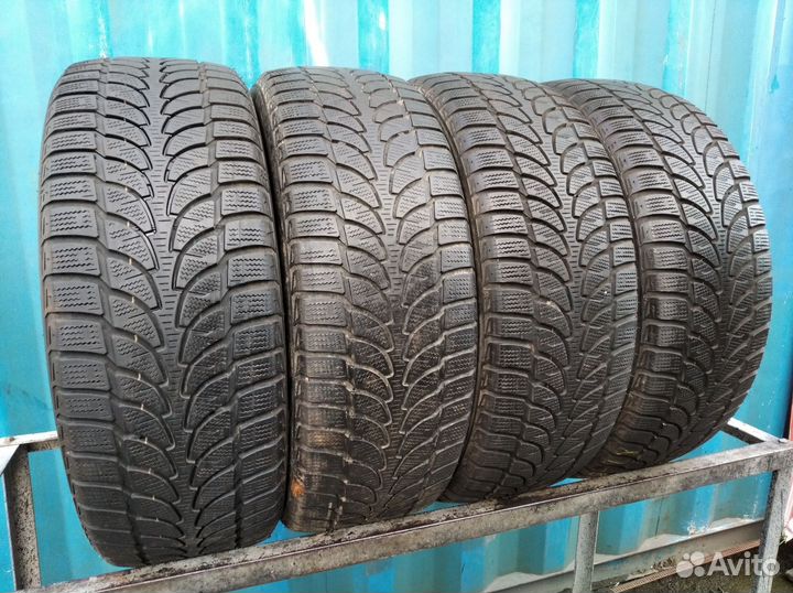 Bridgestone Blizzak LM-80 225/55 R18 92C