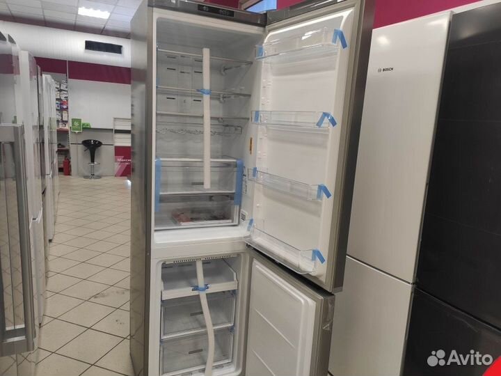 Холодильник Whirlpool W 7921-2 Метра NoFrost