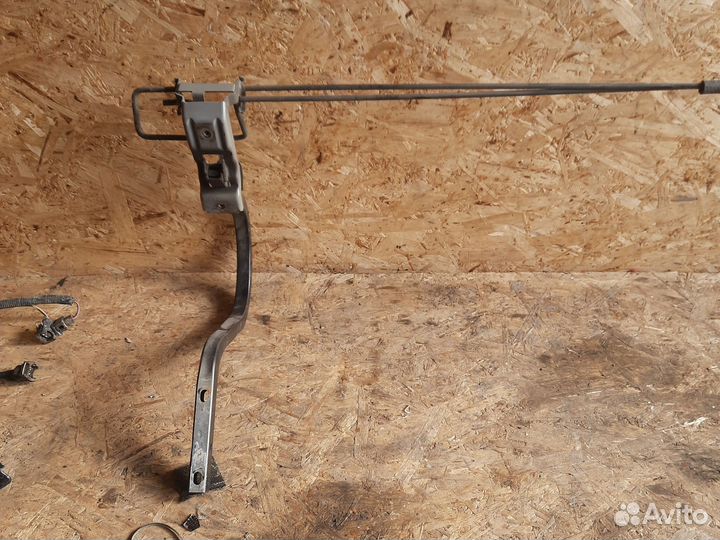 Петли багажника киа спектра