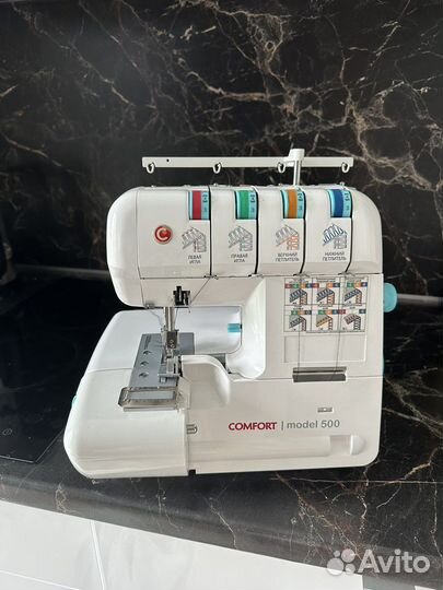 Швейная машина Jaguar Оверлок